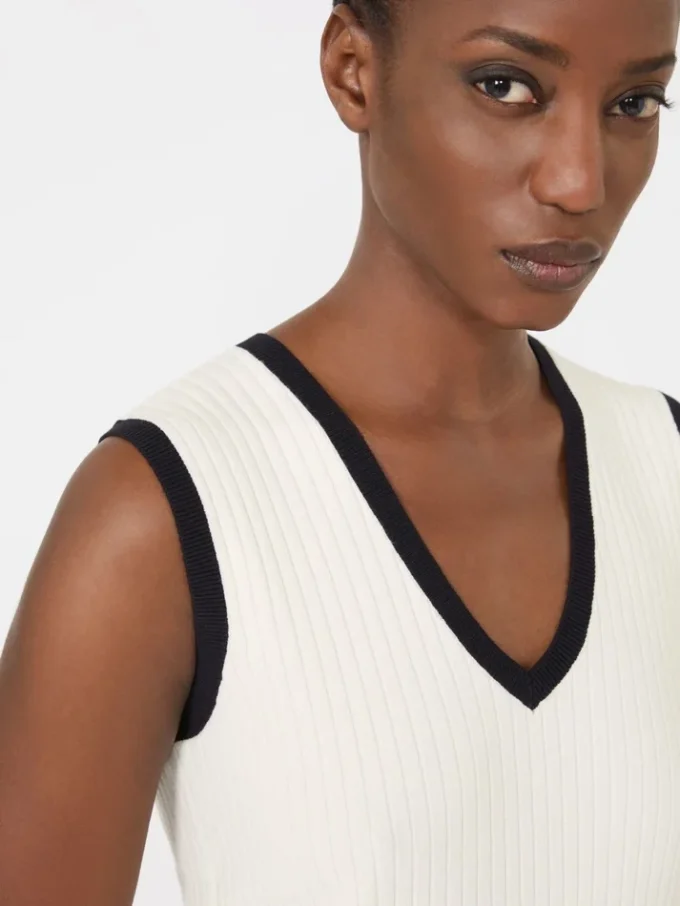 Viscose-blend yarn tank top, white blue Viscose-blend yarn tank top, white blue