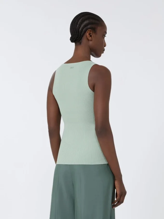 Viscose-blend yarn top, sage green Viscose-blend yarn top, sage green