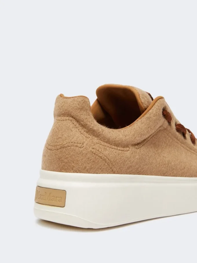 Water-repellent camel sneakers, camel Water-repellent camel sneakers, camel