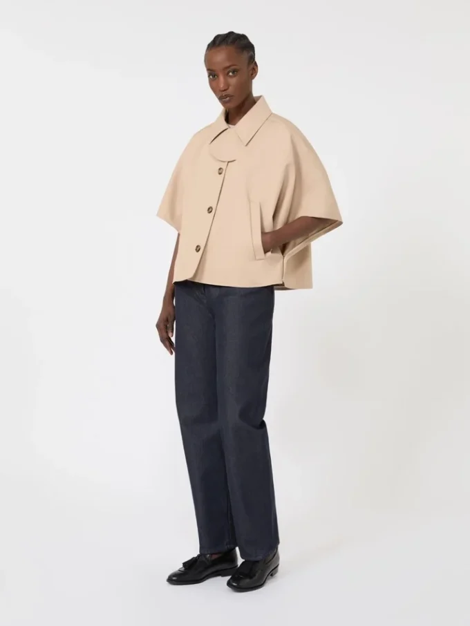 Water-repellent gabardine cape, albino Water-repellent gabardine cape, albino