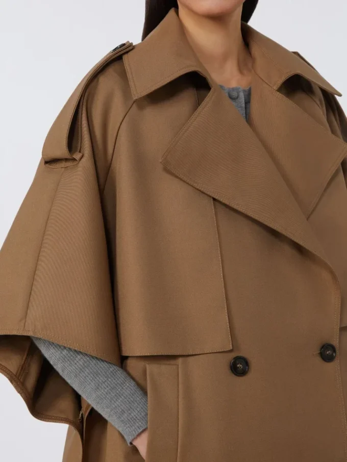 Water-repellent gabardine cloak, colonial Water-repellent gabardine cloak, colonial