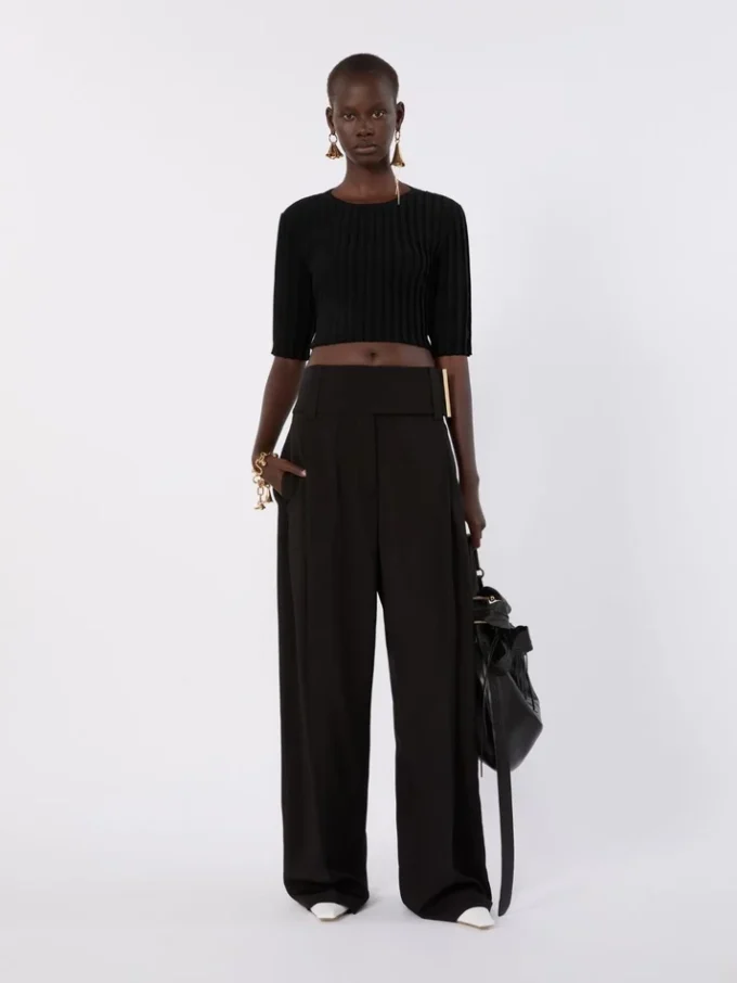 Stretch viscose crop top, black