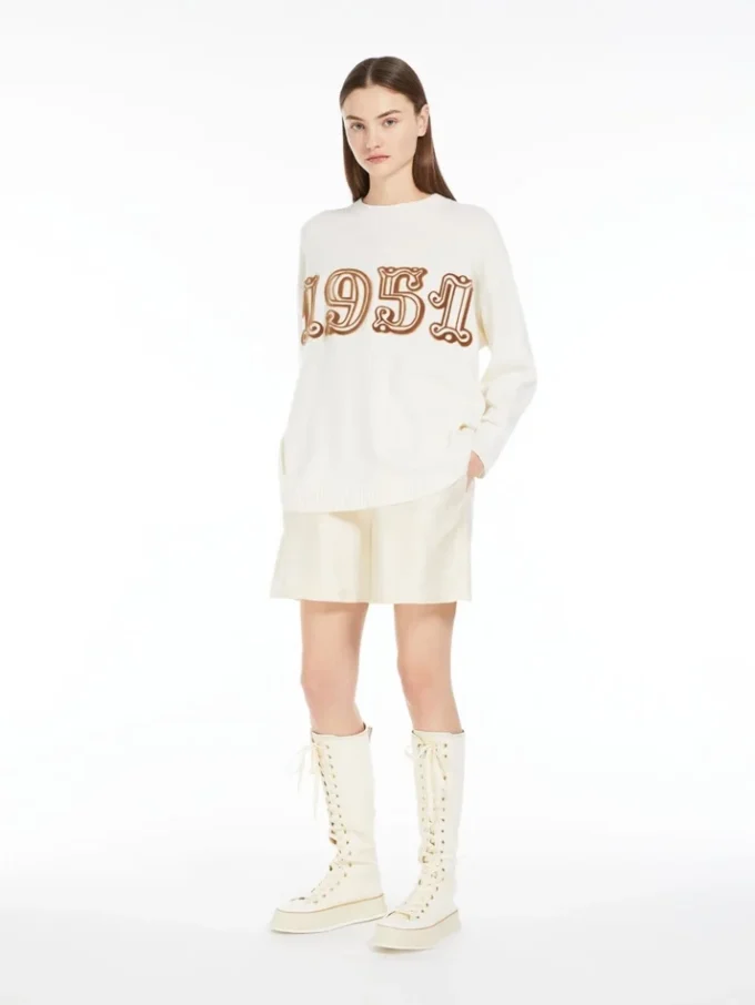 Wool and cashmere jumper, white Wool and cashmere jumper, white