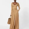 Wool and cashmere v-neck sweater, camel