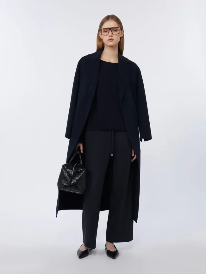 Oversized wool sweater, ultramarine